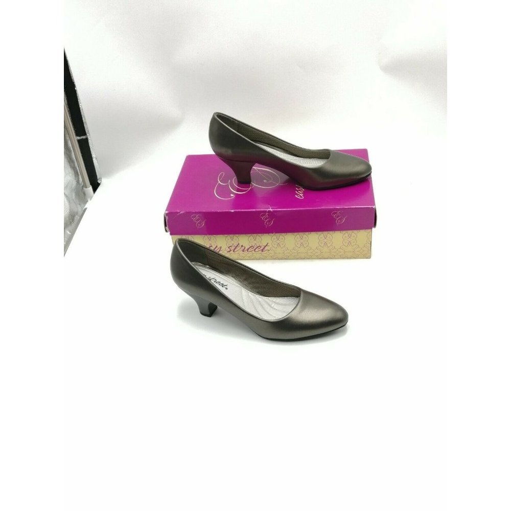 Easy Street Fabulous Low Heel Pumps Pewter Women's US 7.5N Narrow New
